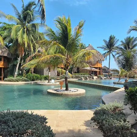 Hotel Tortuga Village-2
