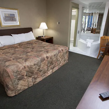 The Falls Hotel & Inn-3