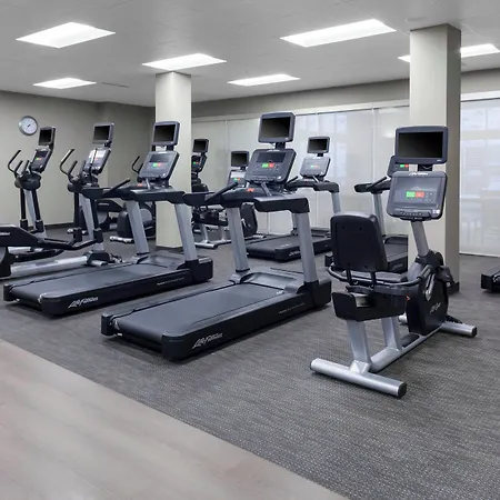 Courtyard By Marriott St. Louis West County-2