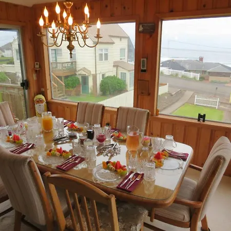 Breyhouse B&B-2