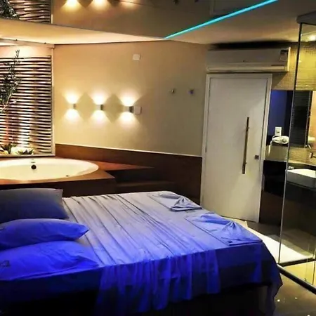 Dinys Motel (Adults Only)-2
