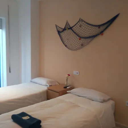 Hostal Casa Nautilus-3