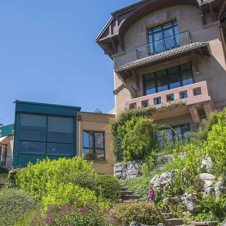 Le Manoir Au Lac-2