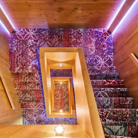 Bunk Hotel Utrecht-3