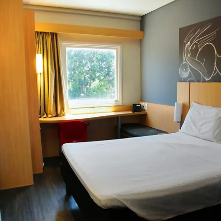 Ibis Bacabal-2
