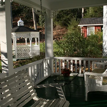 Taylor House Inn-3