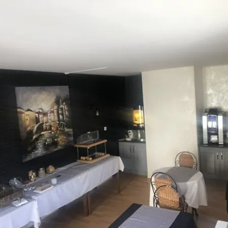 Logis Hotel Les Cordeliers-2