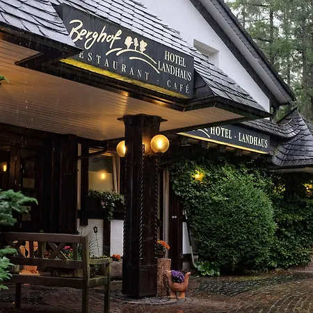 Hotel Landhaus Berghof-2