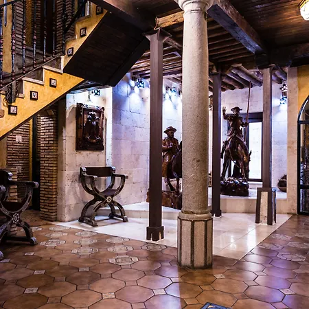 Casa De Reyes-2