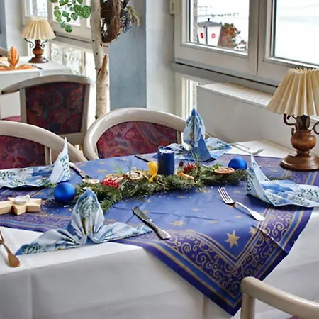 Strandhotel Mirow-3
