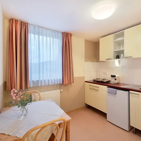 Meinhotel-3