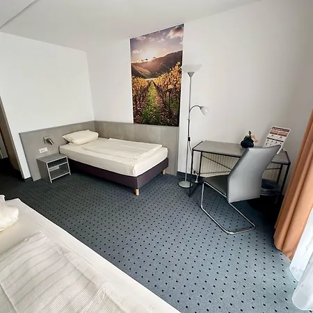 Asgard Hotel-3
