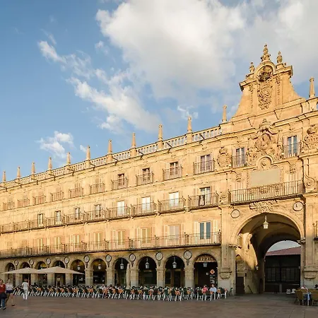 Salamanca Luxury Plaza-2