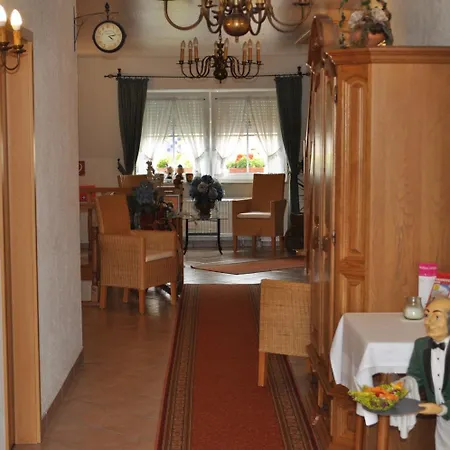 Hotel & Restaurant Bei Hoelzchen-3