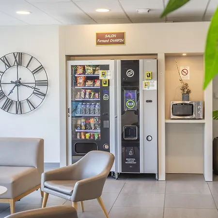 B&B HOTEL Aix en Provence Venelles-3