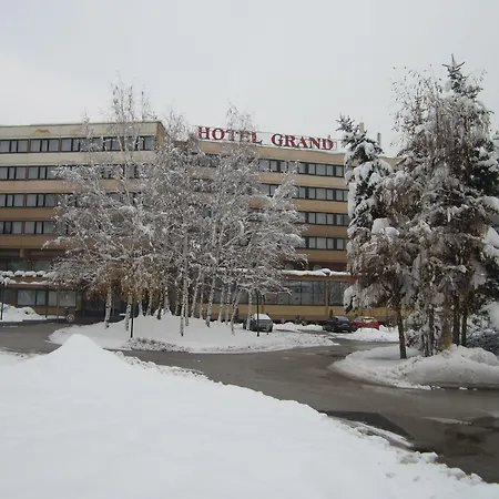 Hotel Grand-3