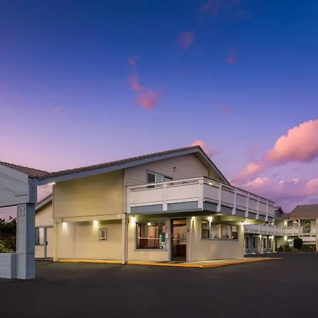 Super 8 By Wyndham Fort Bragg-2
