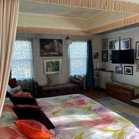 Munroe Inn Boutique Hotel-2