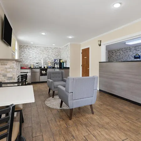 Days Inn By Wyndham Canton-2