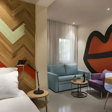 Cucu Hotel-2