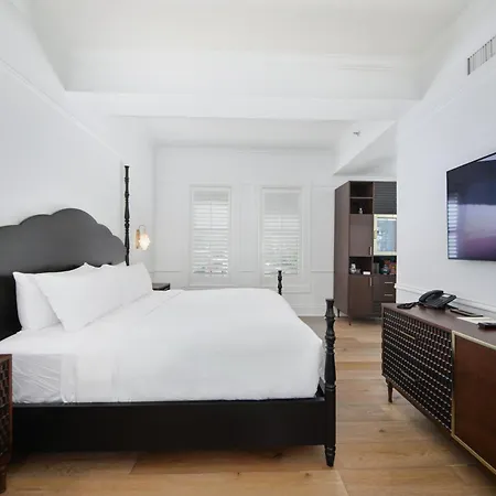 Fairmount Hotel-3