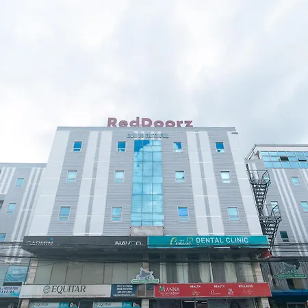 Reddoorz Plus At New Era Budget Hotel Near Ucmed And Chong Hua Hospital Mandaue Former Reddoorz Plus New Era Budget Hotel Mandaue-3