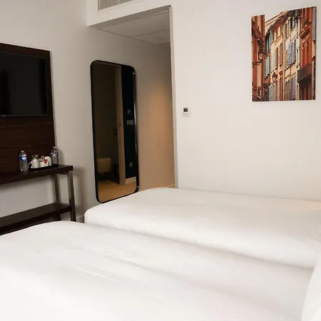 OSKO Hôtel Toulouse Aéroport-2