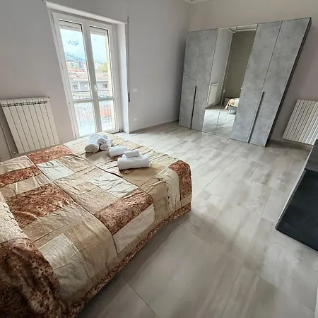 Station'S Room-3