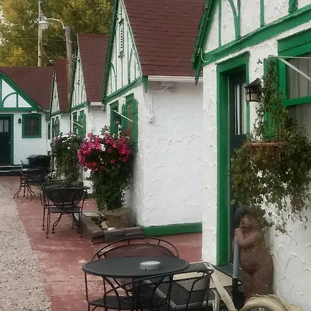 Chalet Motel-2