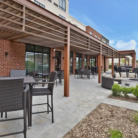 Courtyard By Marriott St. Joseph-Benton Harbor-3