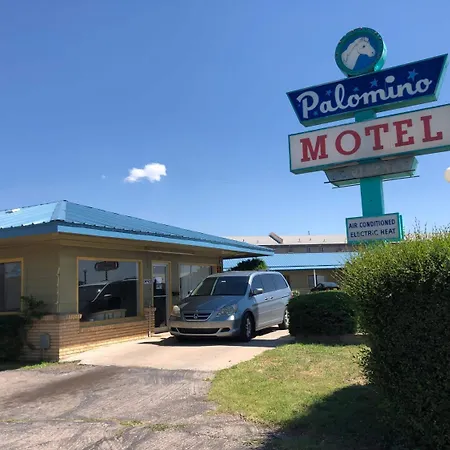 Palomino Motel-3