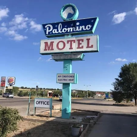 Palomino Motel-2