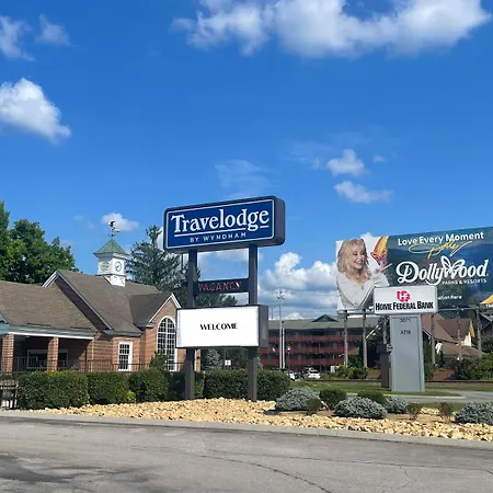 Travelodge By Wyndham Pigeon Forge Dollywood Lane-3
