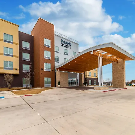 Fairfield Inn & Suites By Marriott Gainesville I-35-3