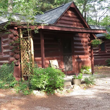 Tall Pines Inn-3