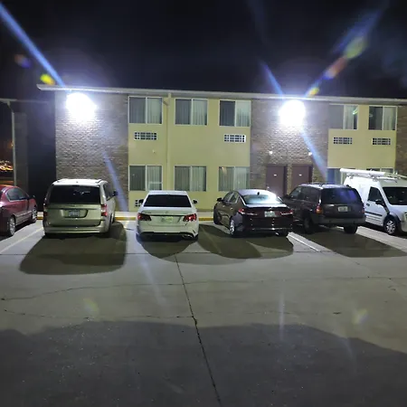Baymont By Wyndham Bowling Green-2
