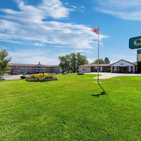 Quality Inn Lakefront-2