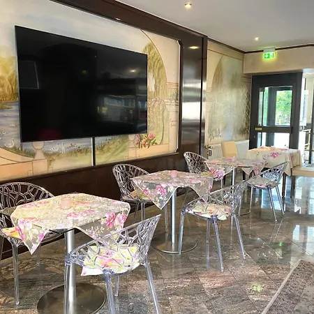 Hotel Condor-2