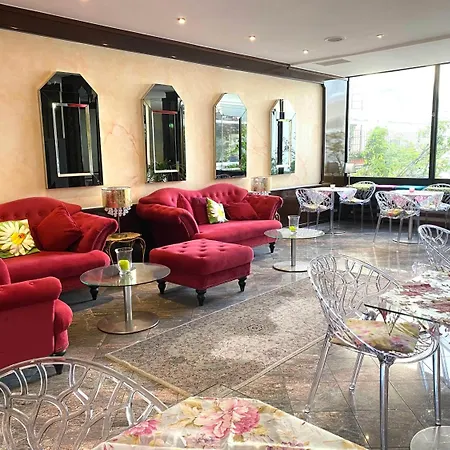 Hotel Condor-3