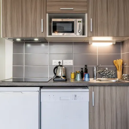 Nemea Appart Hotel Grand Coeur Nancy Centre-2