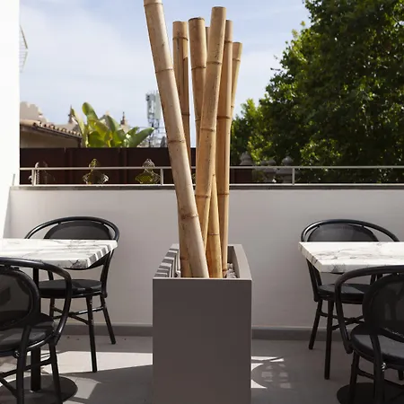 Nivia Born Boutique Hotel-2
