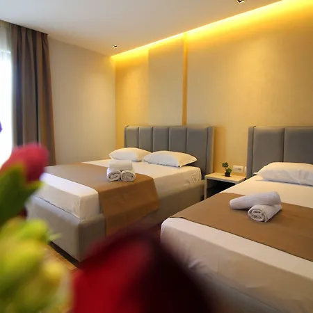 Hotel Citrus-2