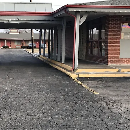 Village Inn Salina-2