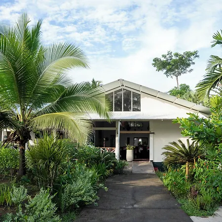 Hotel Tortuguero Beachfront-2