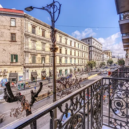 Gallery Suite Naples-3