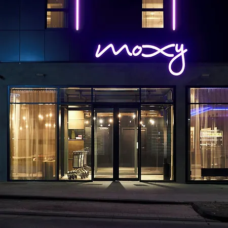 Moxy Essen City-2