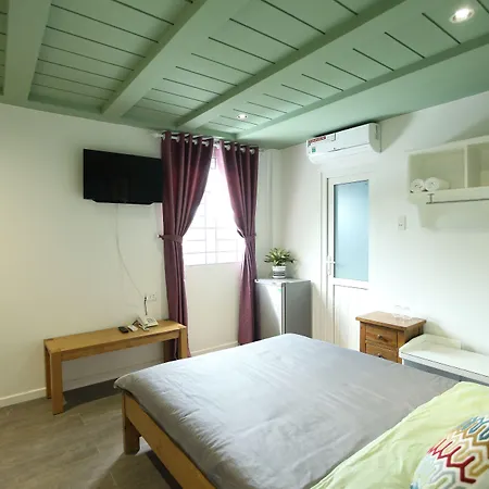 Sleep Box Hostel Phu Quoc-2
