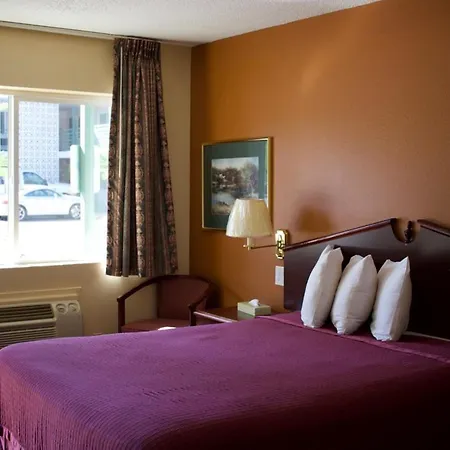 Knights Inn Salem-3