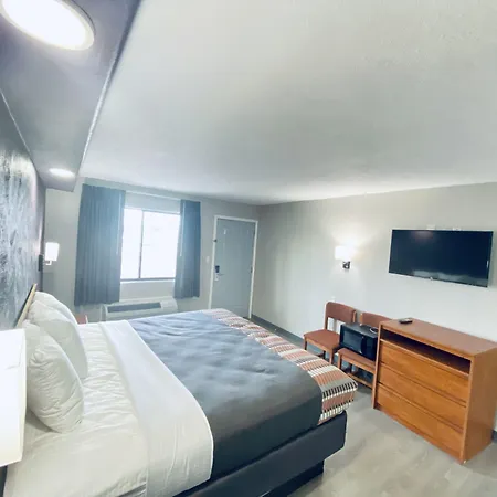 Executive Inn-3