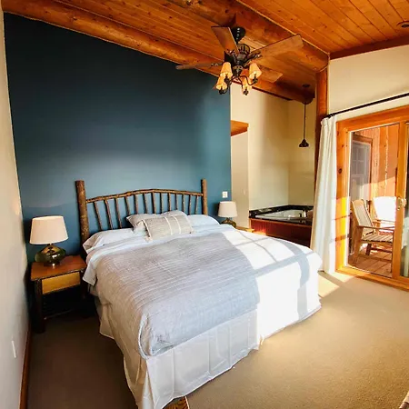 Ampersand Bay Resort-2